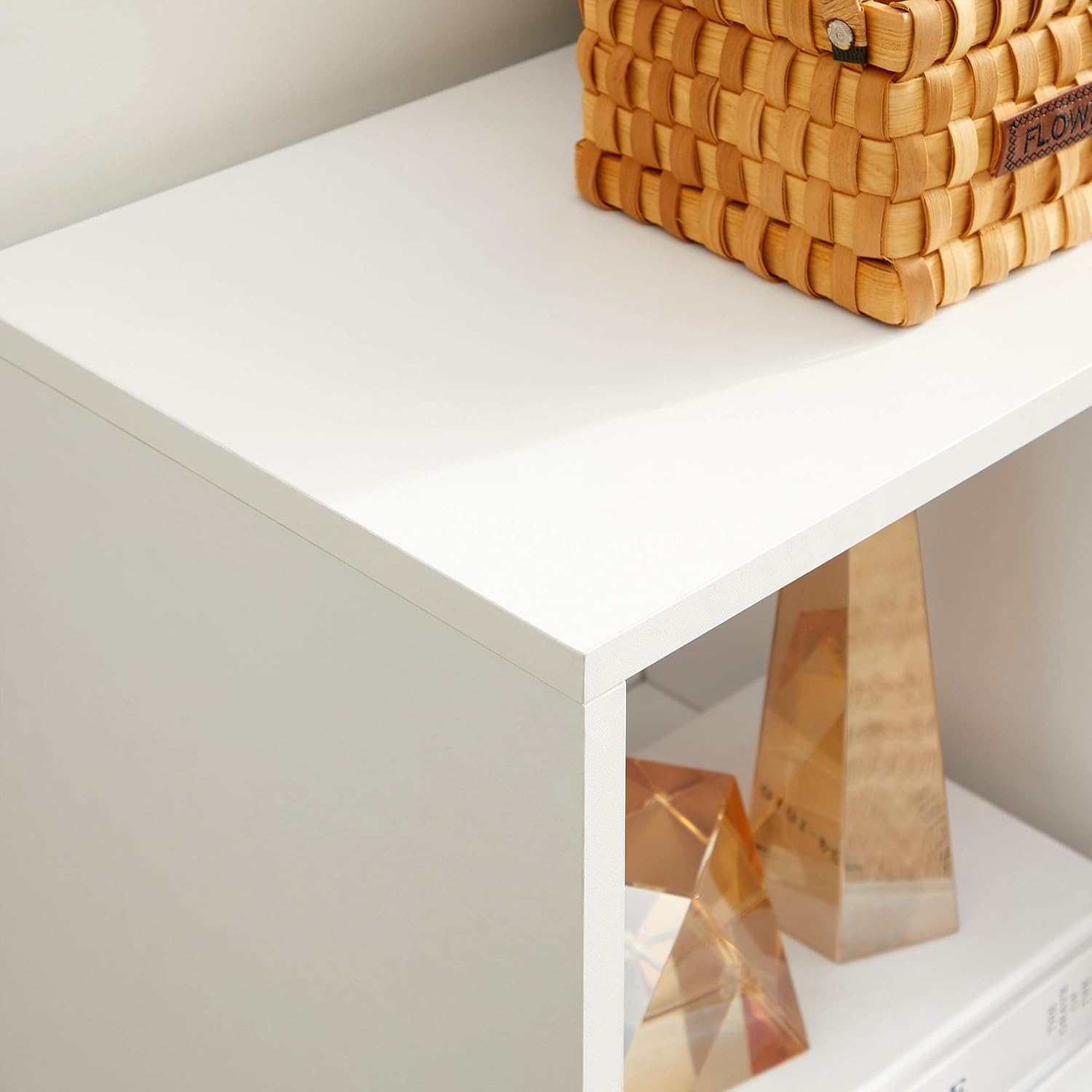 VASAGLE - bibliothèque cubique - 6 cases, blanc nuage, rangement pratique LBC203D