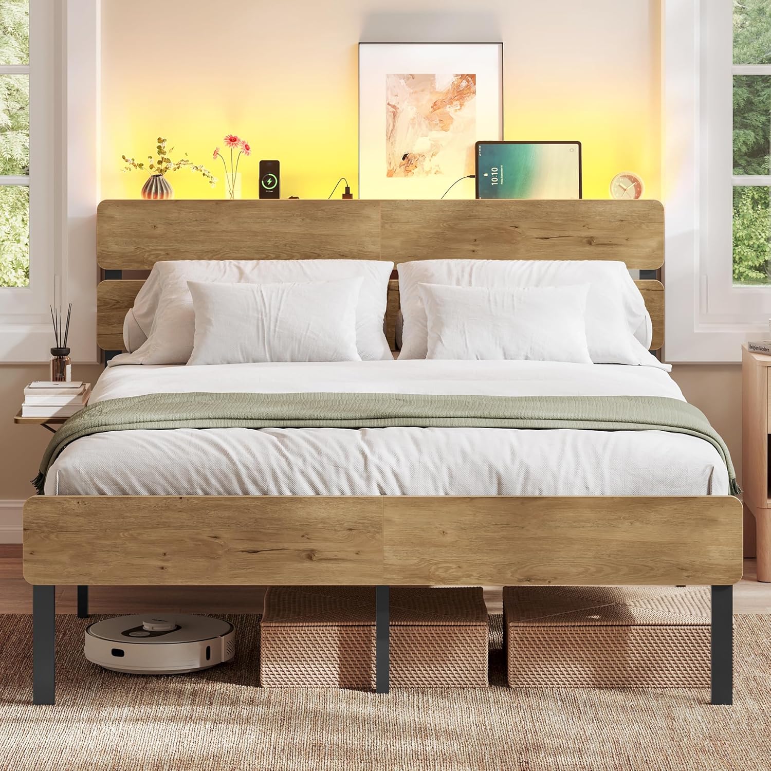 VASAGLE - cadre de lit série RMB - 140x190 cm - LED, ports USB, rangement, style industriel RMB103K01