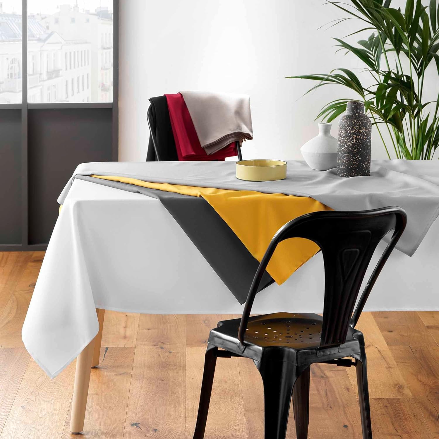 Essentiel - nappe polyester blanche 140x300 cm, forme rectangle