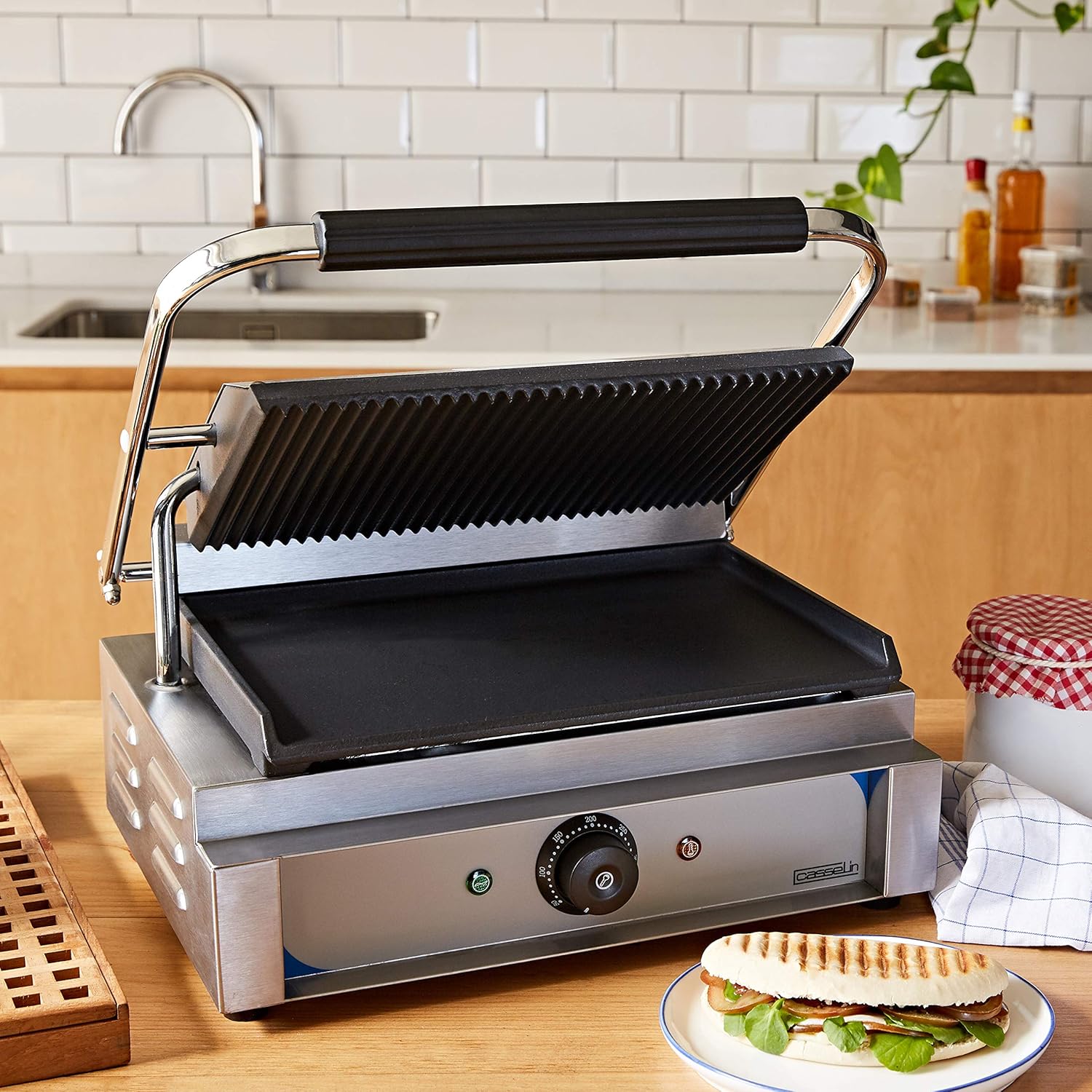 Casselin - grill panini CGPRL - plaques rainurée/lisse - compact