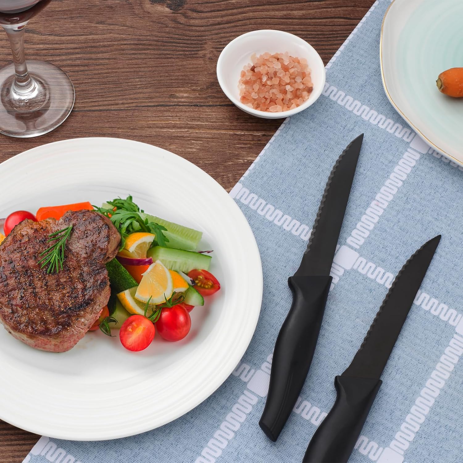 Couteaux à steak - inoxydables, lot de 8, manche noir, lave-vaisselle