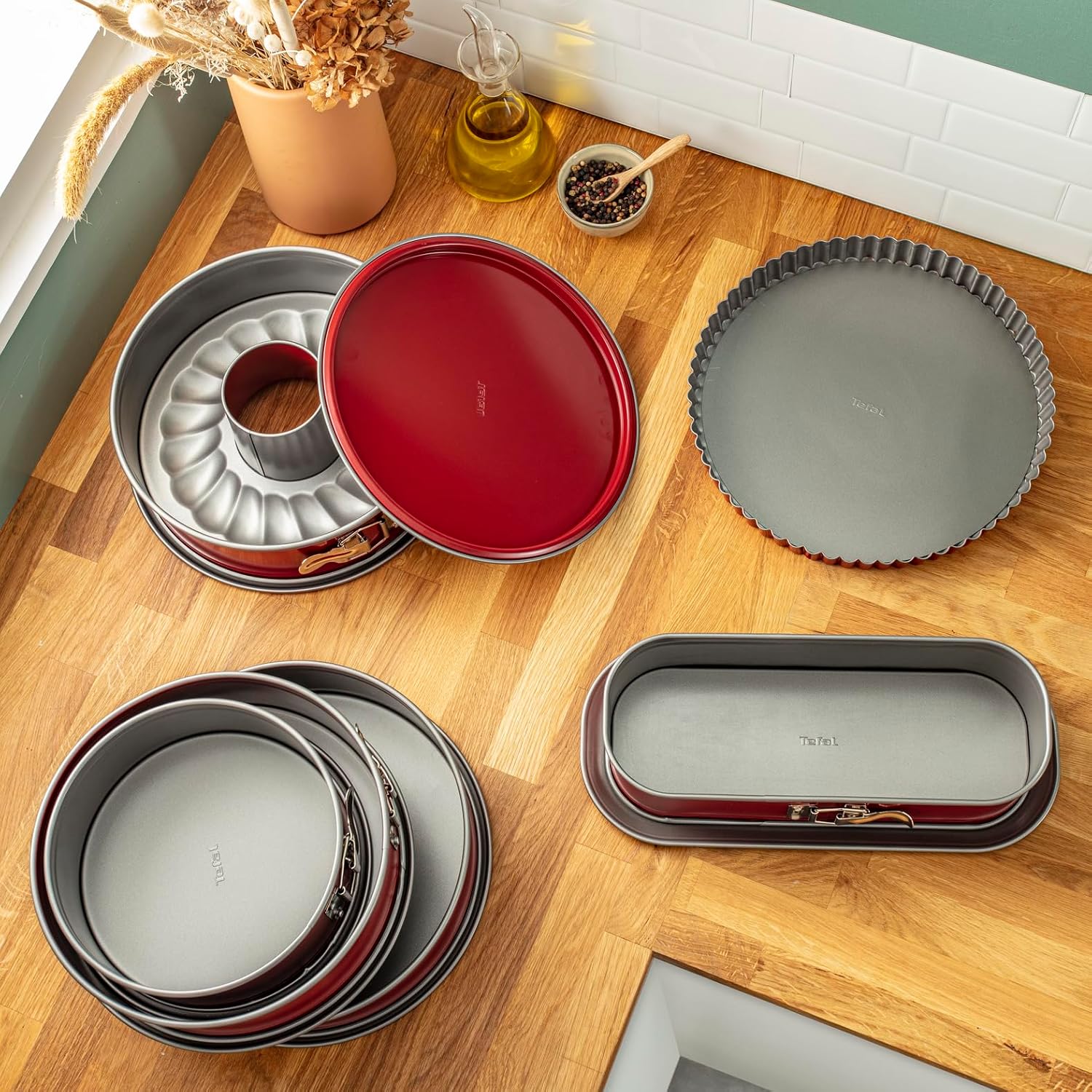 Tefal - Delibake moule savarin à charnière 25cm acier rouge - J1642614