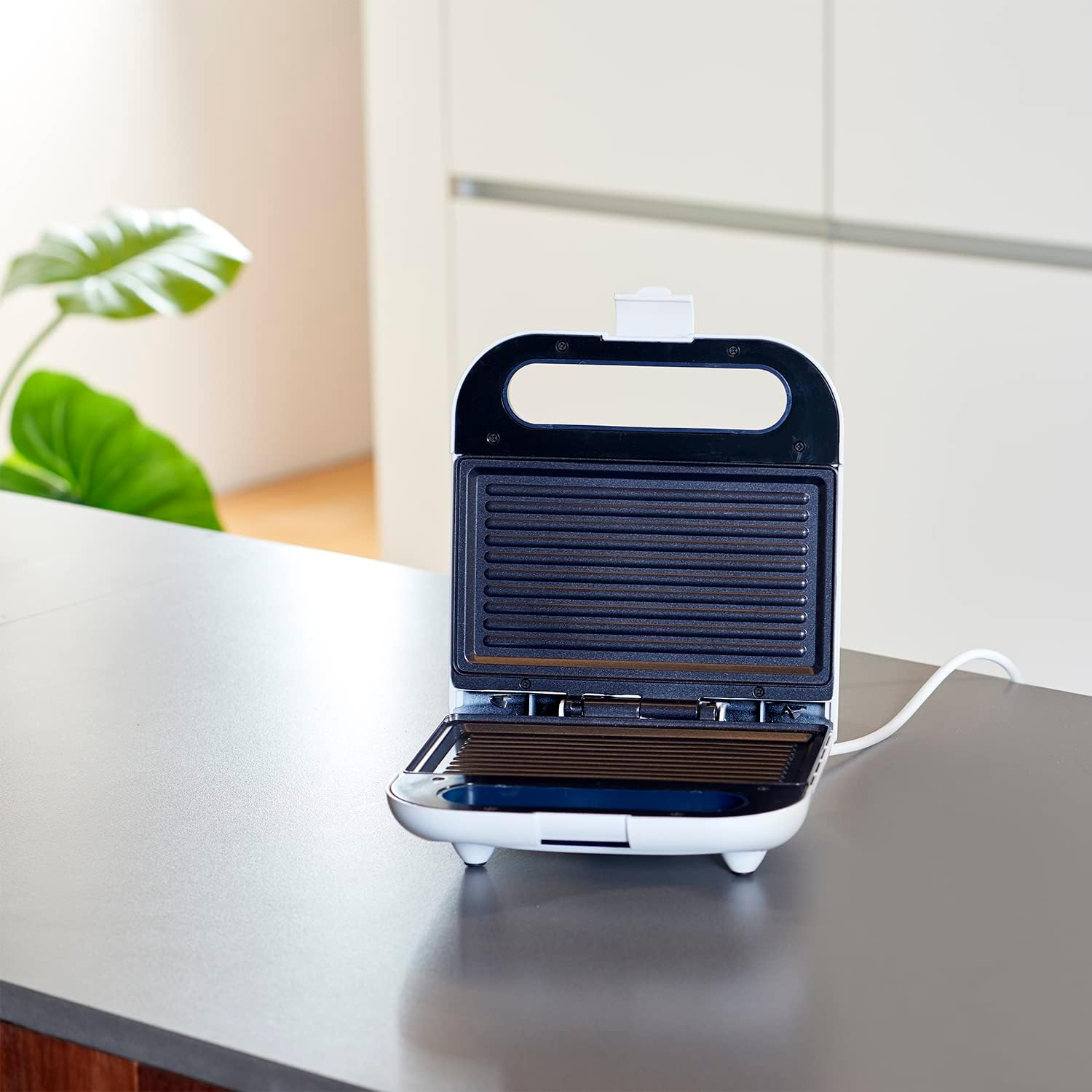 Taurus - Phoenix Luxe - compact inox 800W, plaques antiadhésives, voyants, blanc