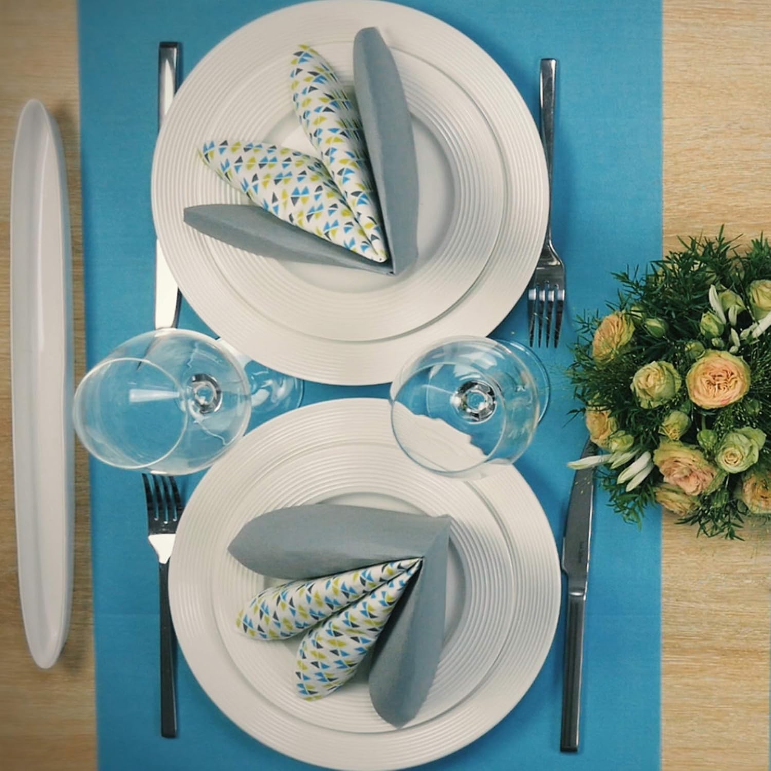 Chemin de Table - Airlaid rouge FSC - 0,40x4,80m - 3 en 1