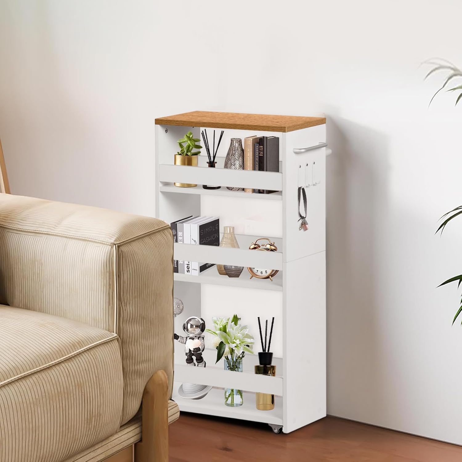 Chariot de rangement - étroit 20cm, 4 niveaux, roulettes, poignée, crochets