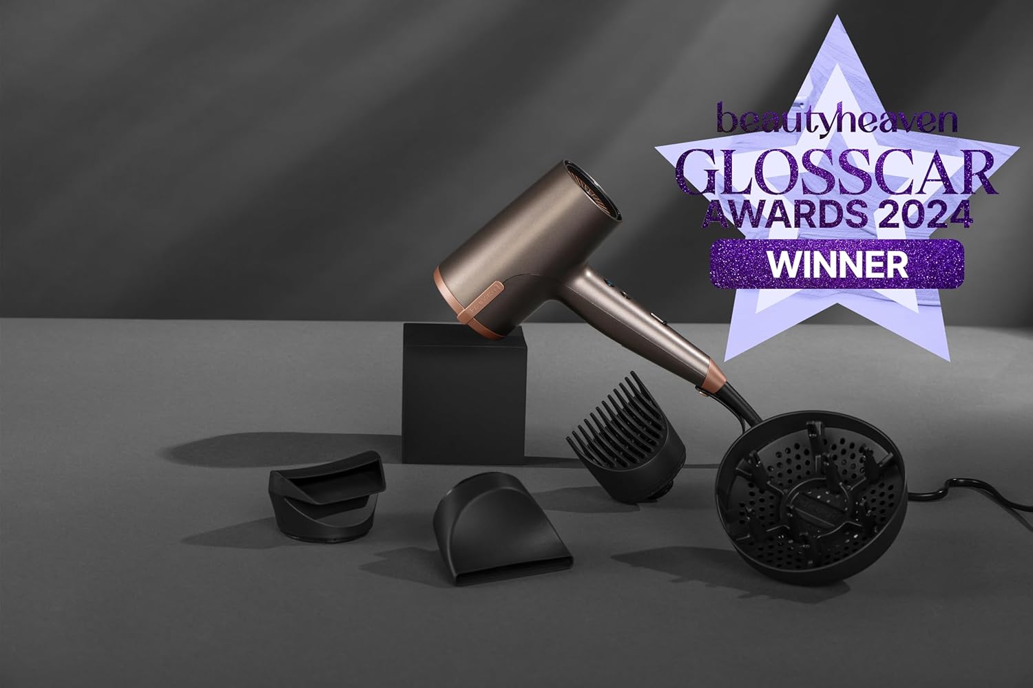 Remington - ONE Dry&Style - sèche-cheveux 2000W, 5 embouts, ions, D6078