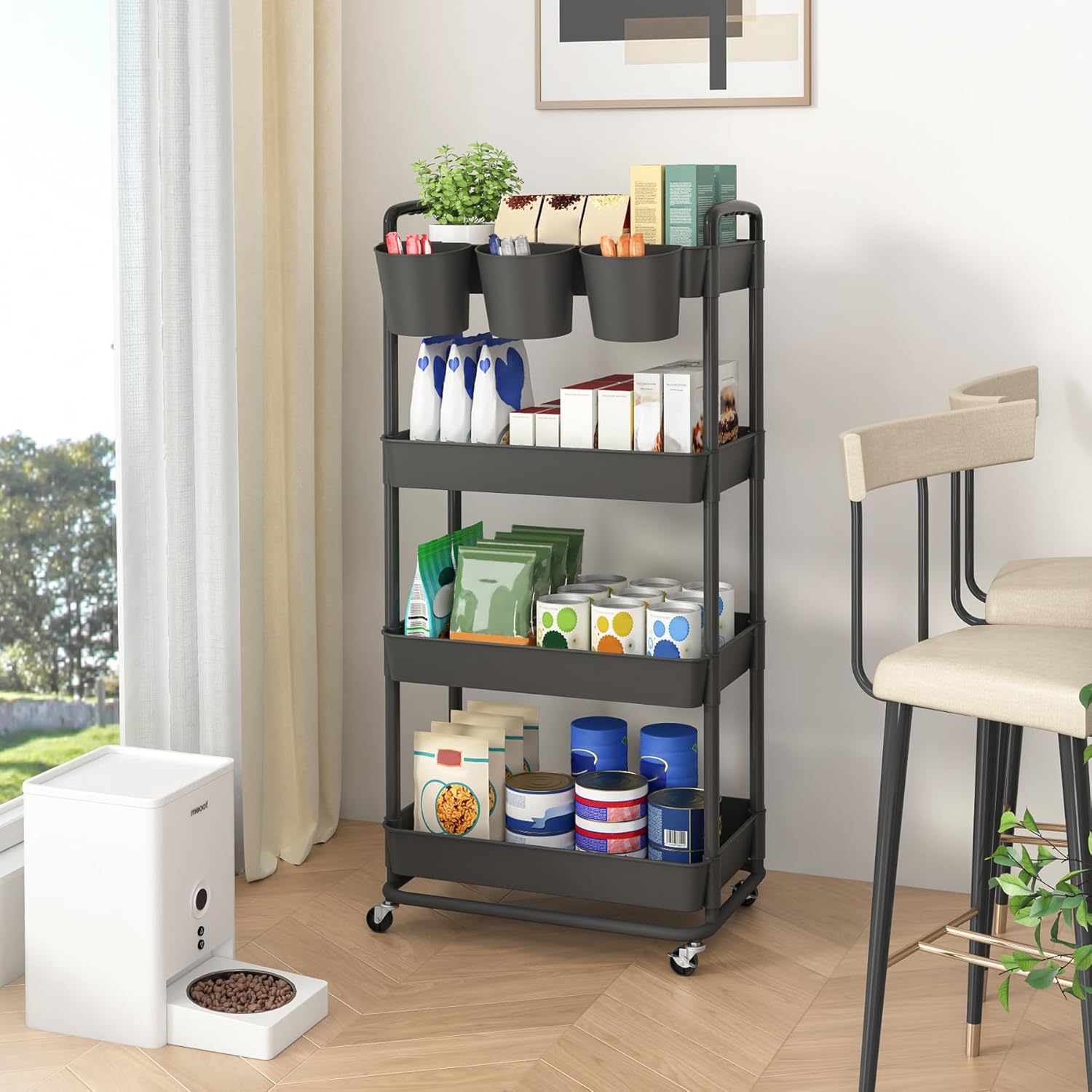 JIUYOTREE - Chariot de rangement 4 niveaux - Noir - roulettes verrouillables, poignées, gobelets suspendus