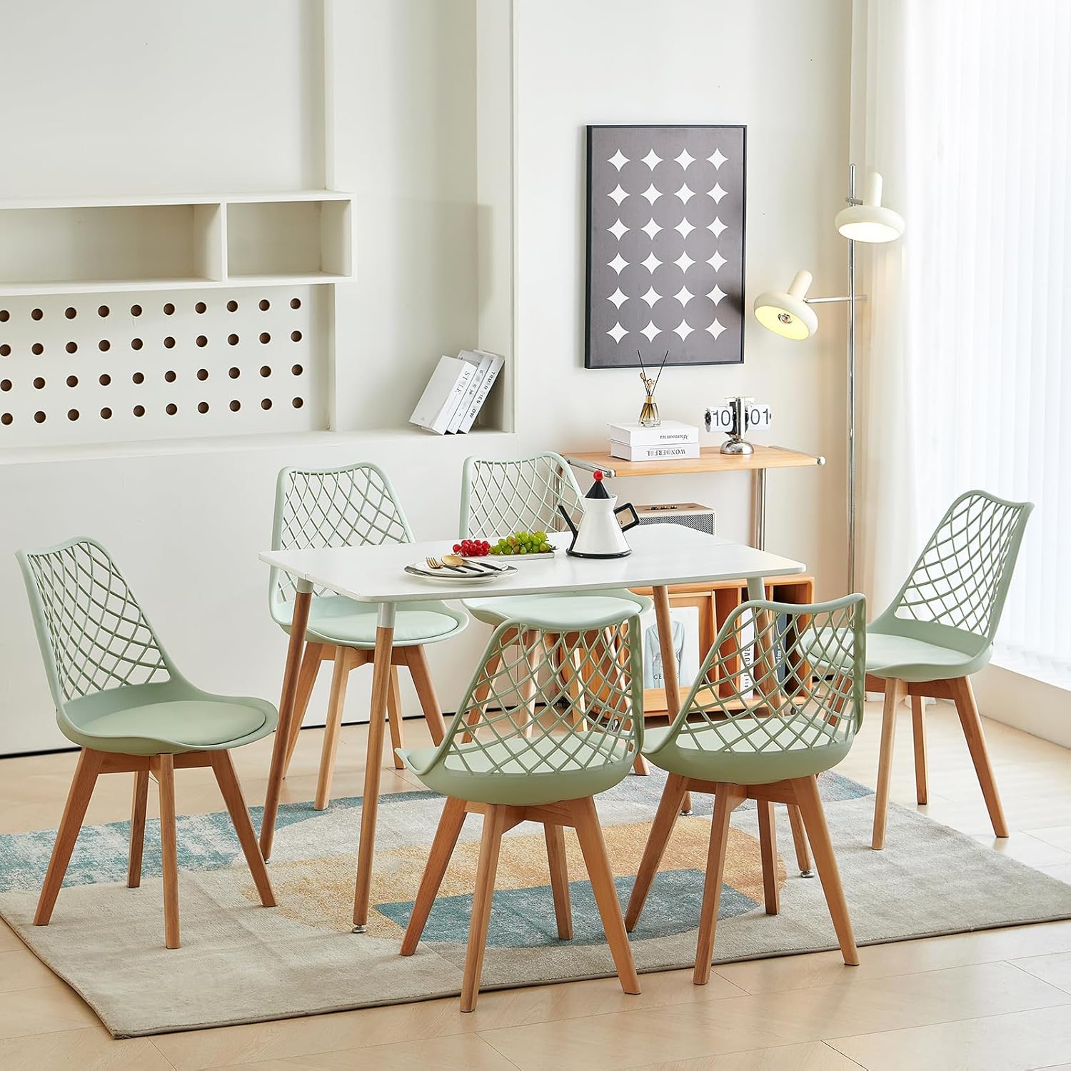 EGGREE - Chaises Scandinaves lot de 8 - Assise creusée, pieds hêtre, coussin, coloris vert